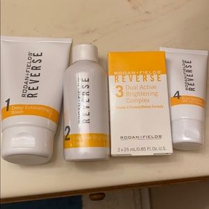 R&F REVERSE BRIGHTENING regimen